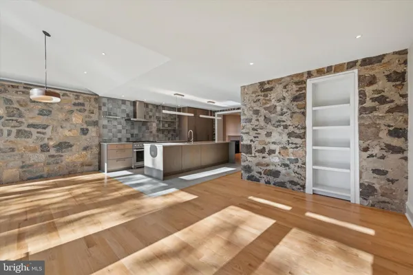 $7,500 | 767-769 Newtown Road, Villanova, PA 19085