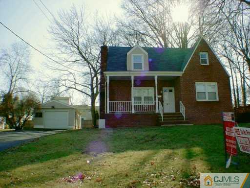 61 Oxford Road Colonia, NJ 07067 - Photo 7 of 8
