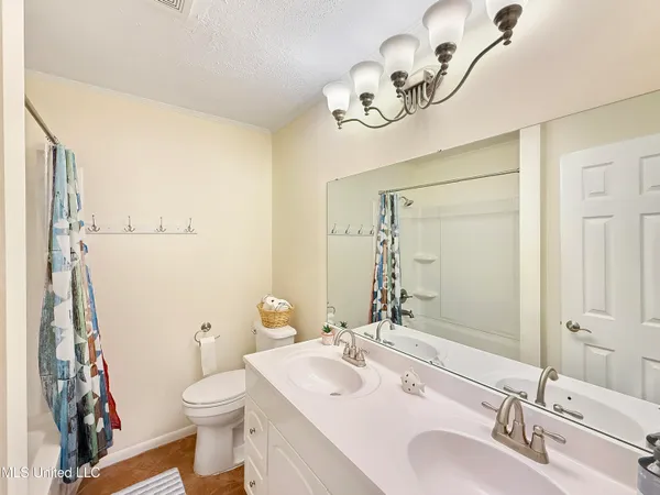$379,999 | 587 Shivers Road, Newhebron, MS 39140