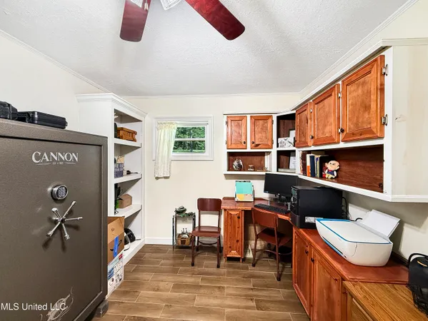 $379,999 | 587 Shivers Road, Newhebron, MS 39140