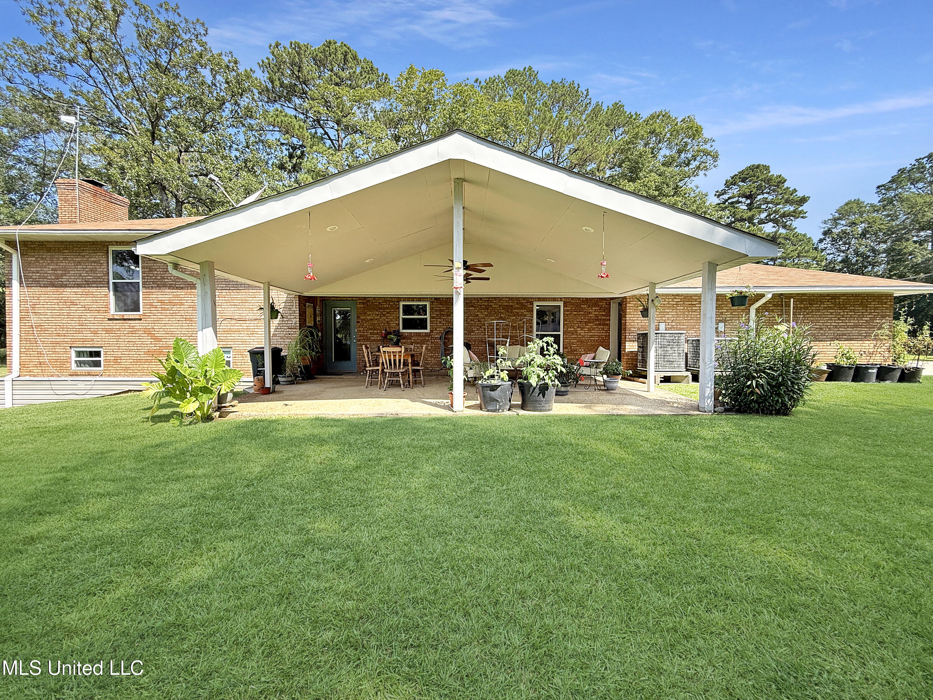 587 Shivers Road Newhebron, MS 39140 - Photo 33 of 40 053dbaf8f0d8e70c97232f4f7692f69b0ef17ab8