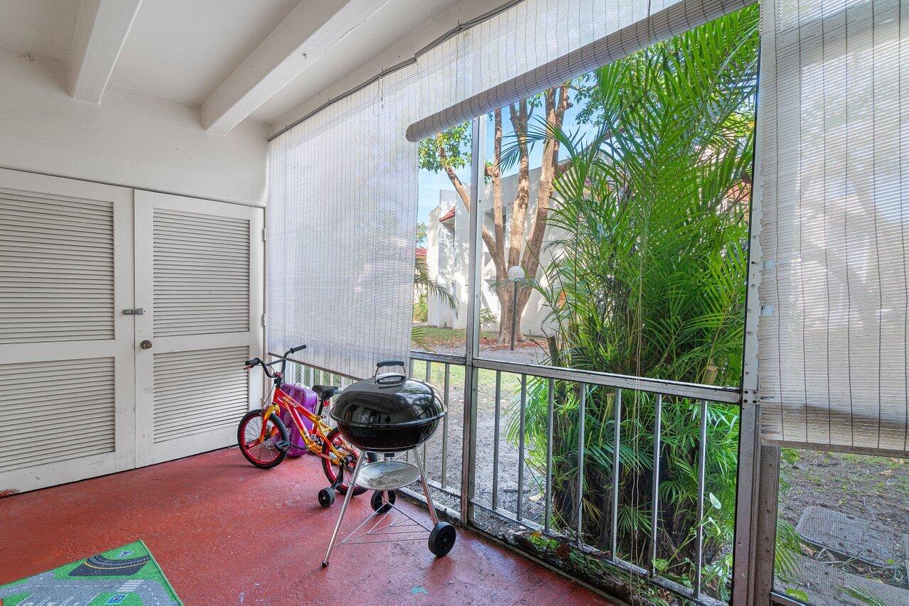 618 Northwest 13th Street, Unit 15 Boca Raton, FL 33486 - Photo 16 of 18 016-618Northwest13thStreet-BocaRaton-FL-