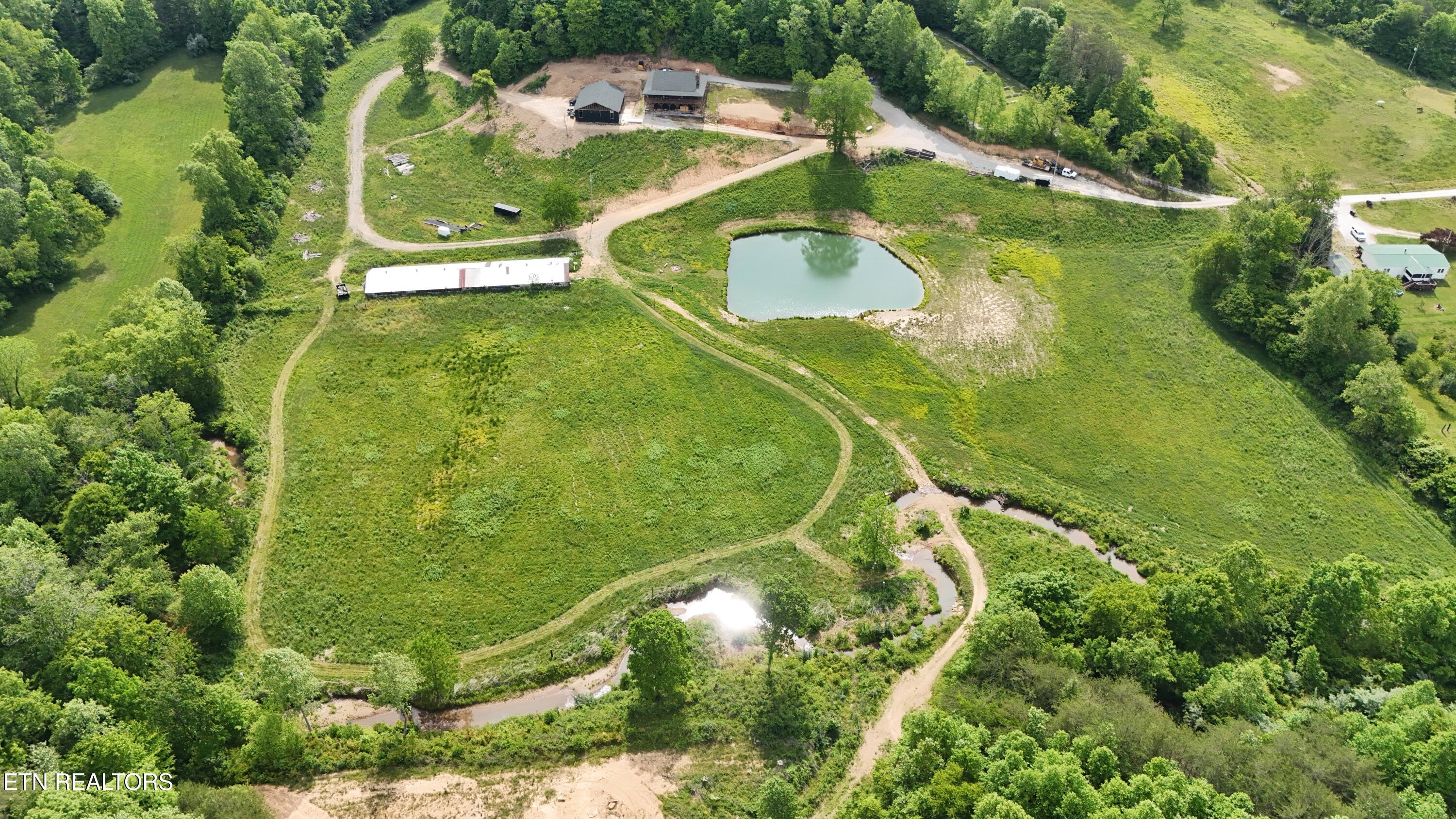 1095 Stanley Creek Road Oneida, TN 37841 - Photo 8 of 57 8sc