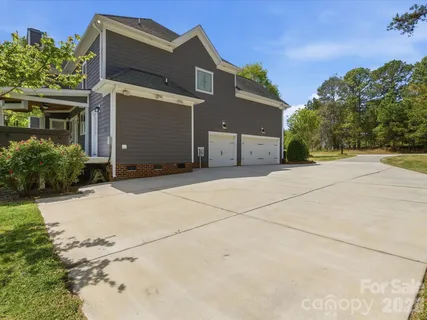 $779,900 | 188 Carolina Crossing Drive, York, SC 29745