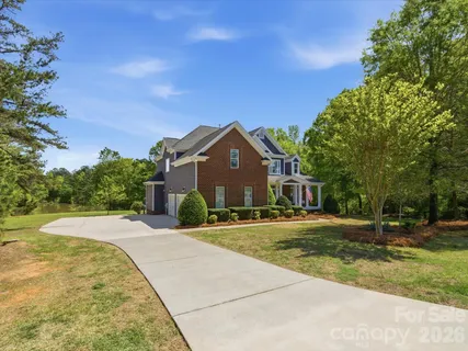 $779,900 | 188 Carolina Crossing Drive, York, SC 29745