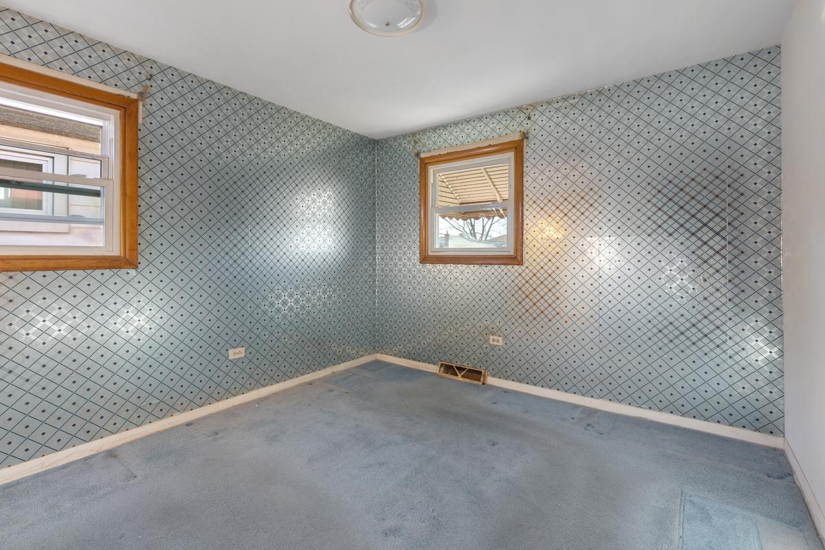 7914 Rutherford Avenue Burbank, IL 60459 - Photo 14 of 20 Gallery Image 14