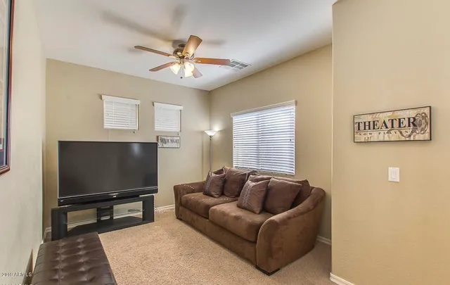 $2,495 | 14582 West Port Royale Lane, Surprise, AZ 85379