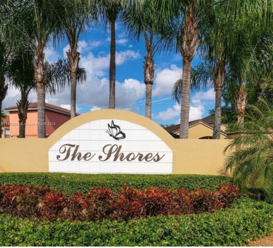 1181 Southeast 20th Road Homestead, FL 33035 - Photo 3 of 29 Gallery Image 3