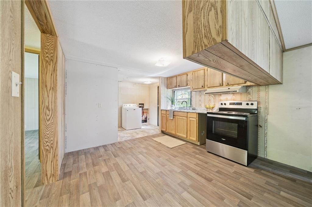 154 Thompson Road Torrance, PA 15779 - Photo 12 of 29