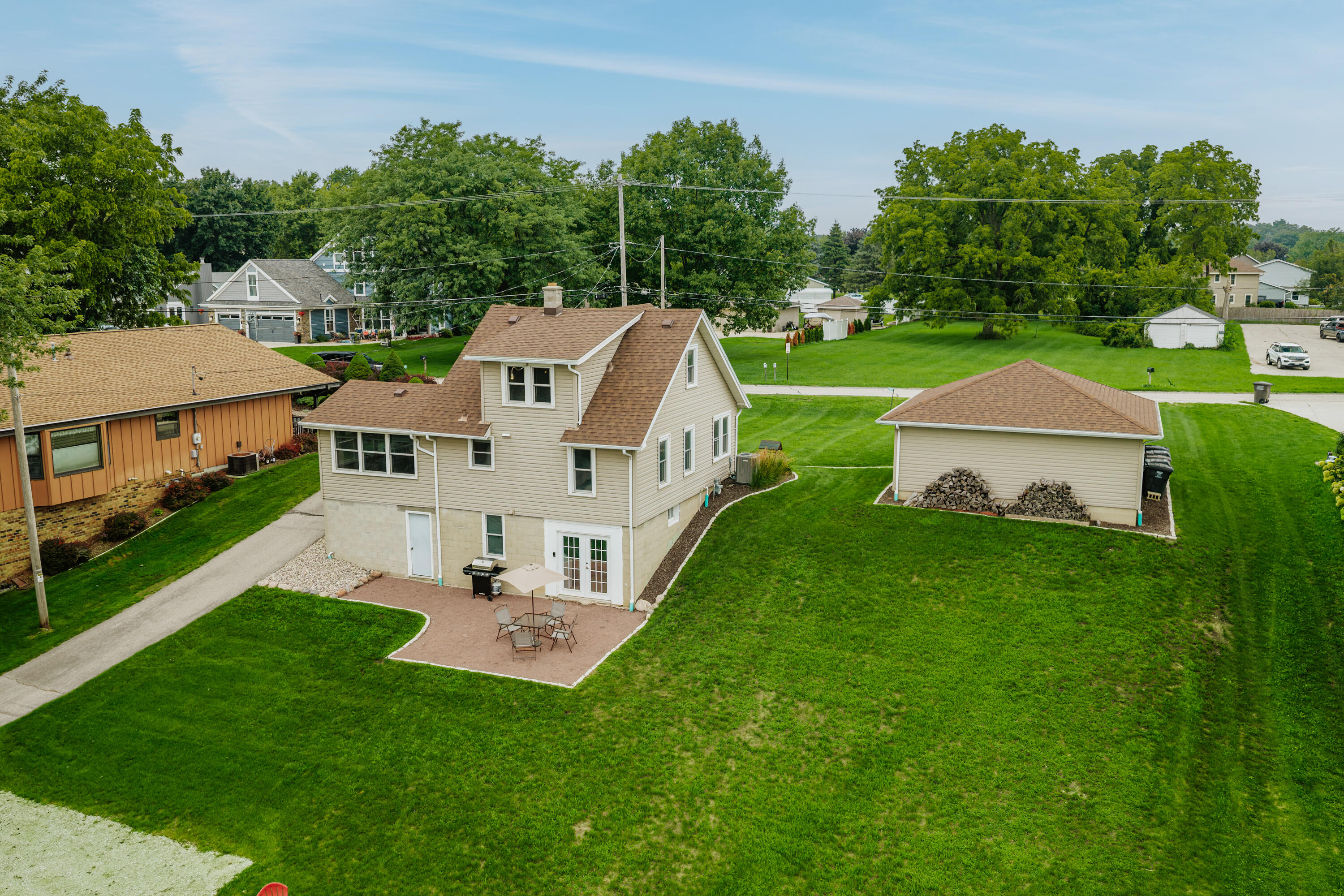 25805 West Loomis Road Norway, WI 53185 - Photo 8 of 46 25805 W Loomis Rd-66