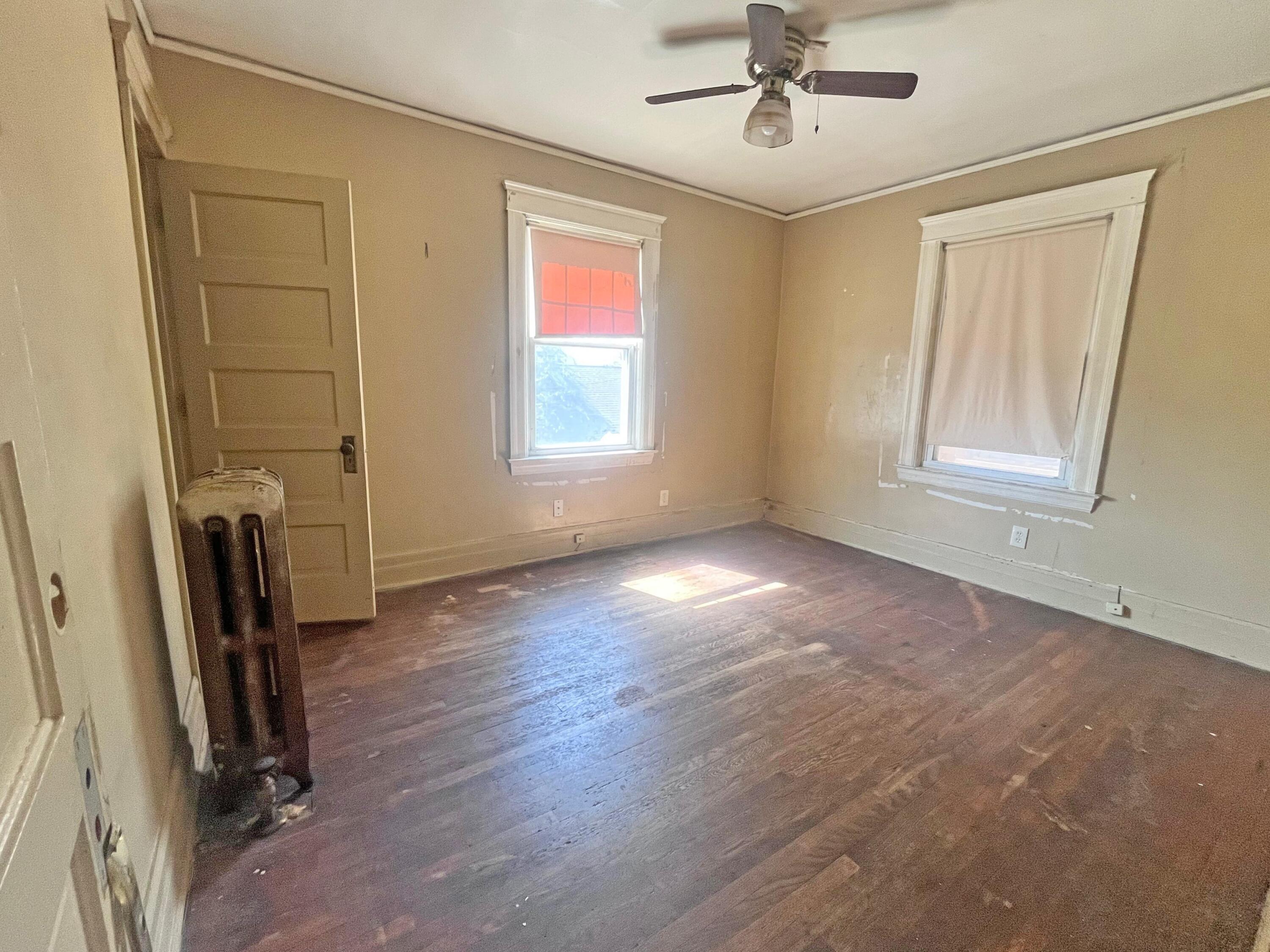1163 Atkinson Street Detroit, MI 48202 - Photo 21 of 34 20260421_155628000_iOS 1