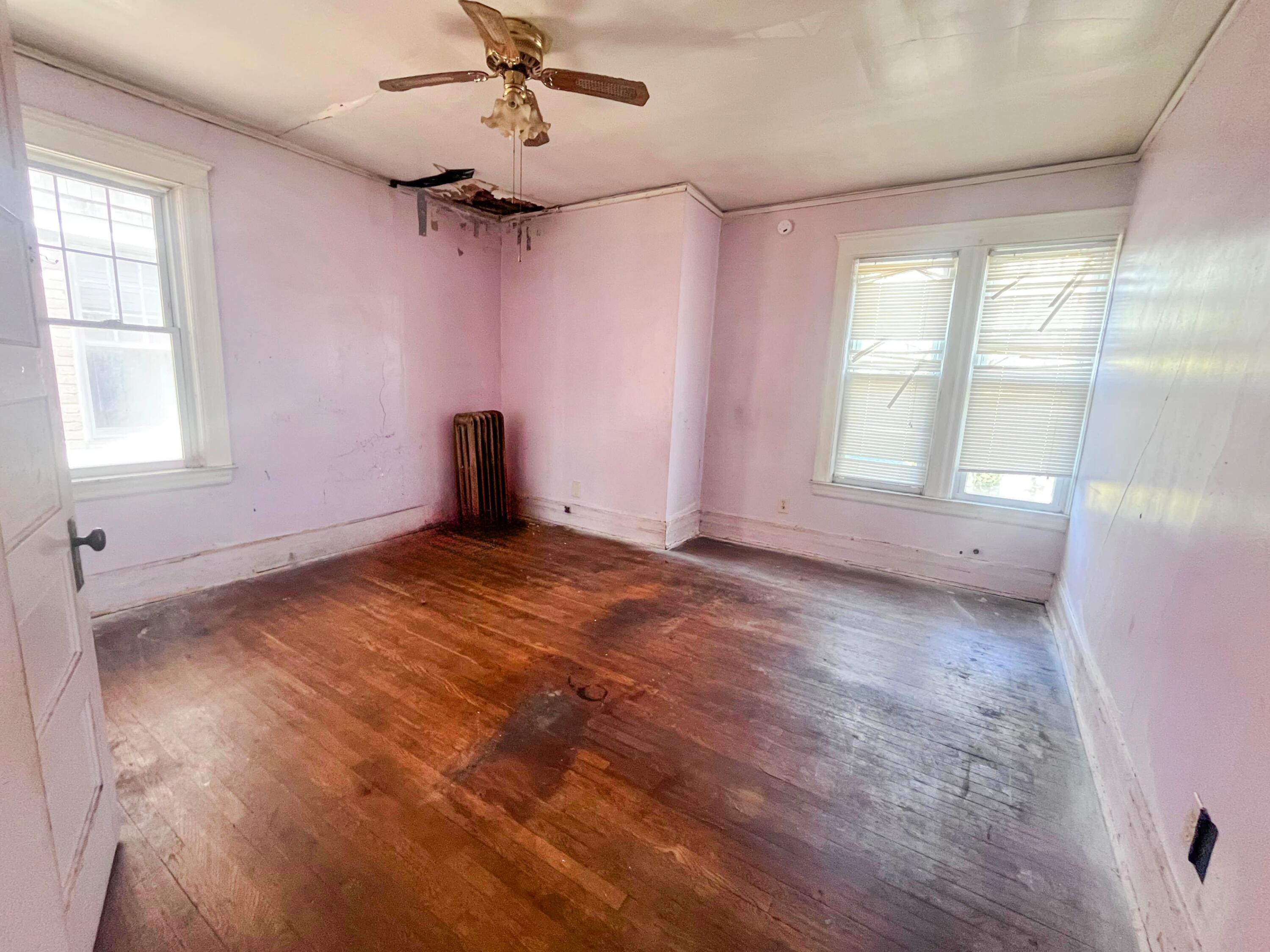 1163 Atkinson Street Detroit, MI 48202 - Photo 23 of 34 20260421_155629000_iOS