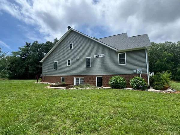 $334,900 | 166 Dutch Lane, Appomattox, VA 24522