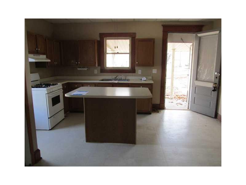 302 Oolitic Road Bedford, IN 47421 - Photo 5 of 10 Gallery Image 5