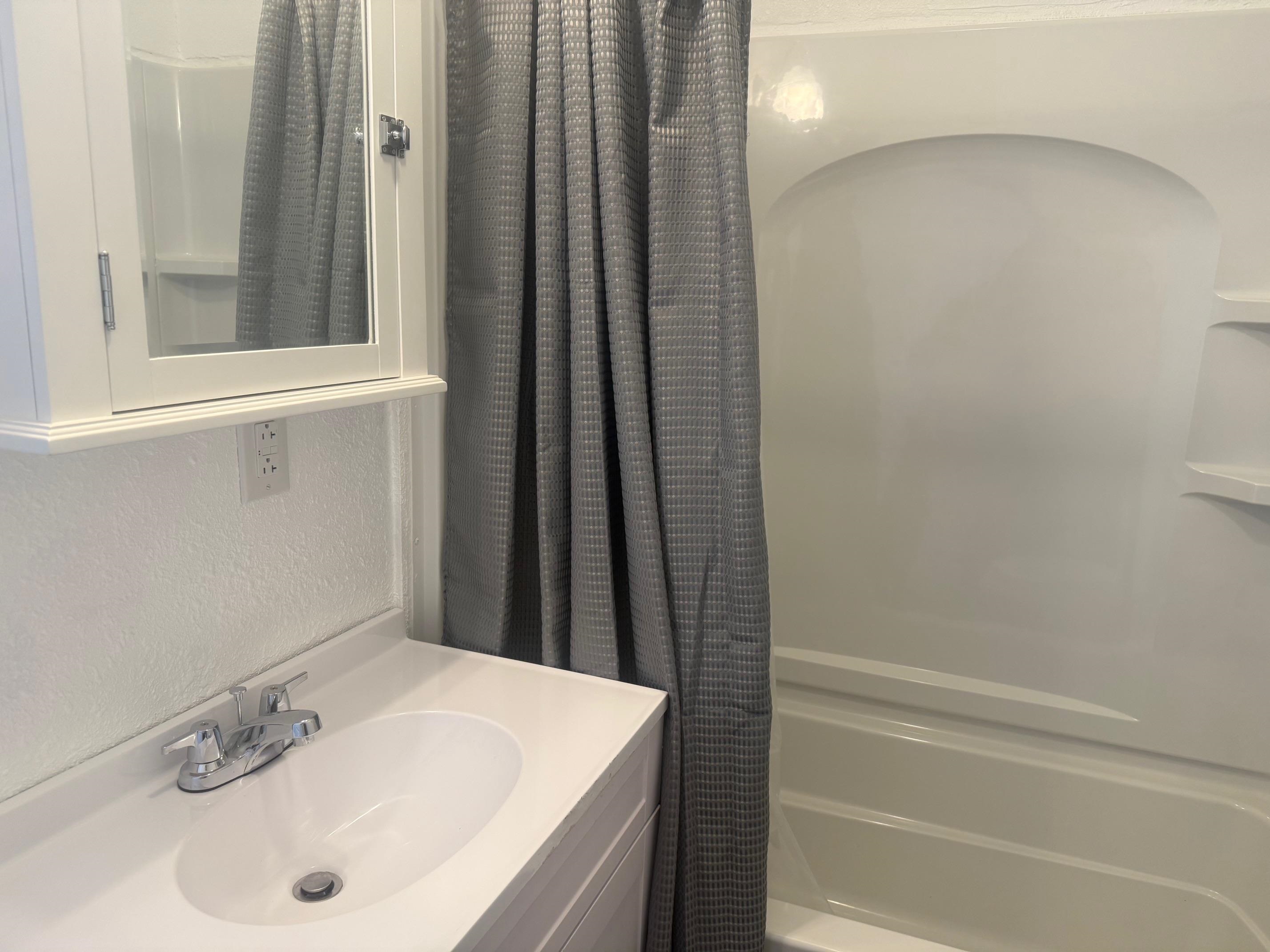 313 Pershing Street Rawlins, WY 82301 - Photo 5 of 14