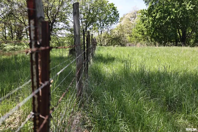 $200,000 | 0 Us 24 Highway, Lewistown, IL 61542