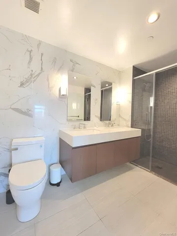 $1,490,000 | 138-35 39th Avenue, Unit 8G | Downtown Flushing