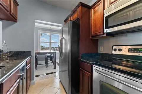 $185,000 | 3456 Cleary Avenue, Unit 507, Metairie, LA 70002