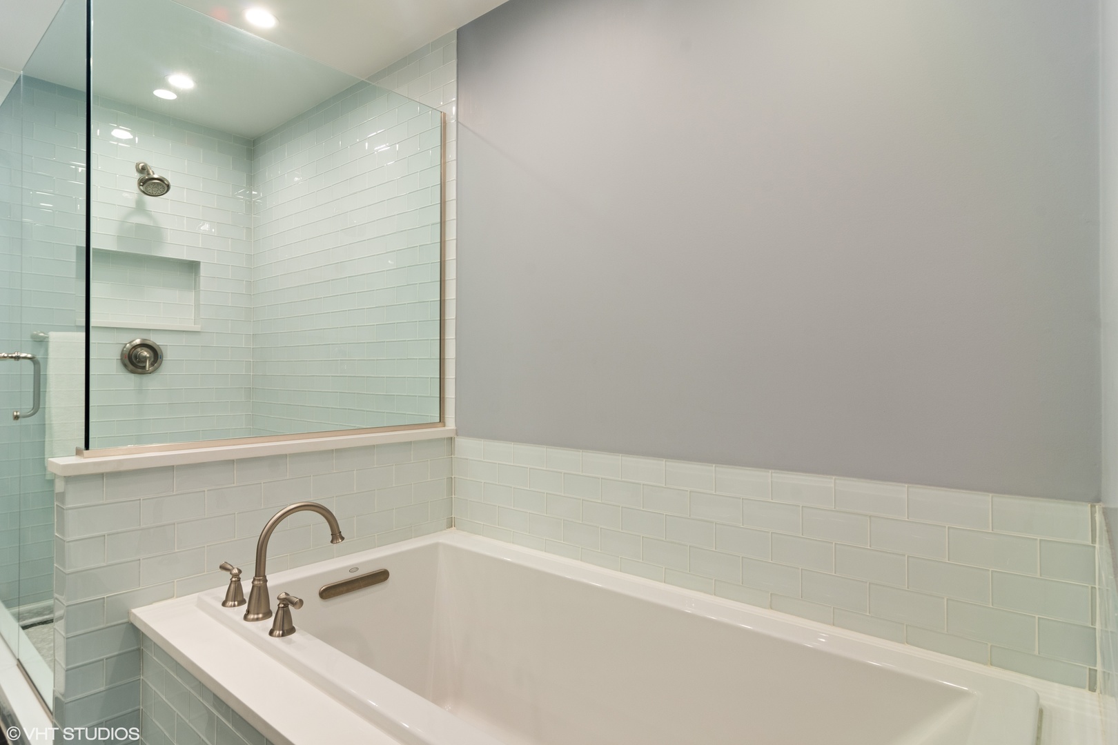 4 Burning Tree Road Rolling Meadows, IL 60008 - Photo 19 of 31 a bathroom with a sink and a bathtub