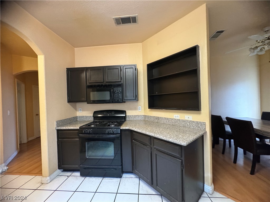 5525 West Flamingo Road, Unit 2042 Las Vegas, NV 89103 - Photo 5 of 17