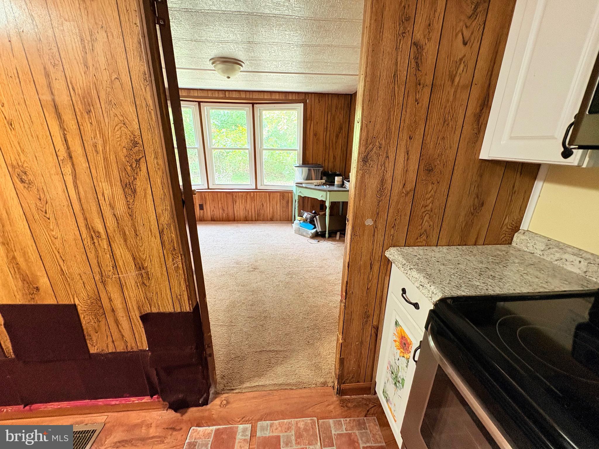 27199 Nevitte Muir Road Westover, MD 21871 - Photo 17 of 31 a view of an entryway with sitting area