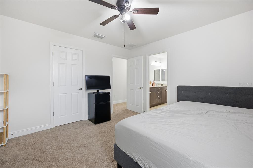 4718 Southwest 65th Place Ocala, FL 34474 - Photo 23 of 47