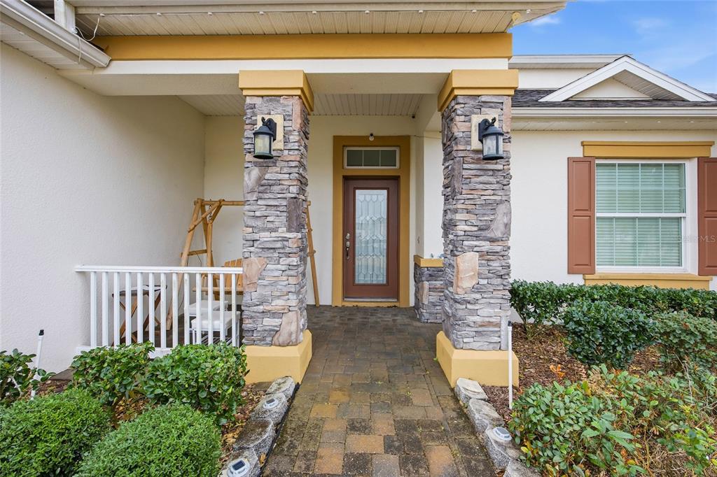 4718 Southwest 65th Place Ocala, FL 34474 - Photo 4 of 47