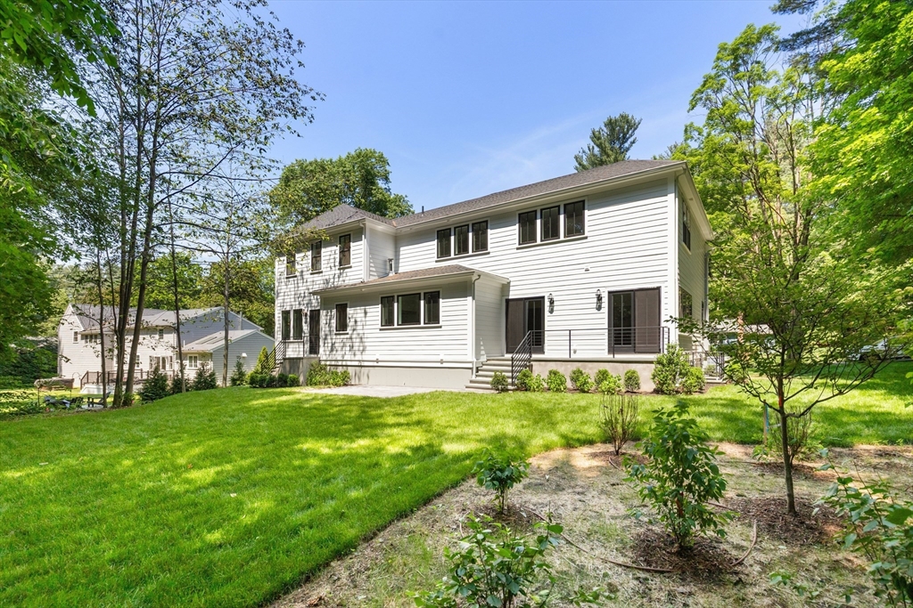 22 Constitution Road Lexington, MA 02421 - Photo 35 of 37