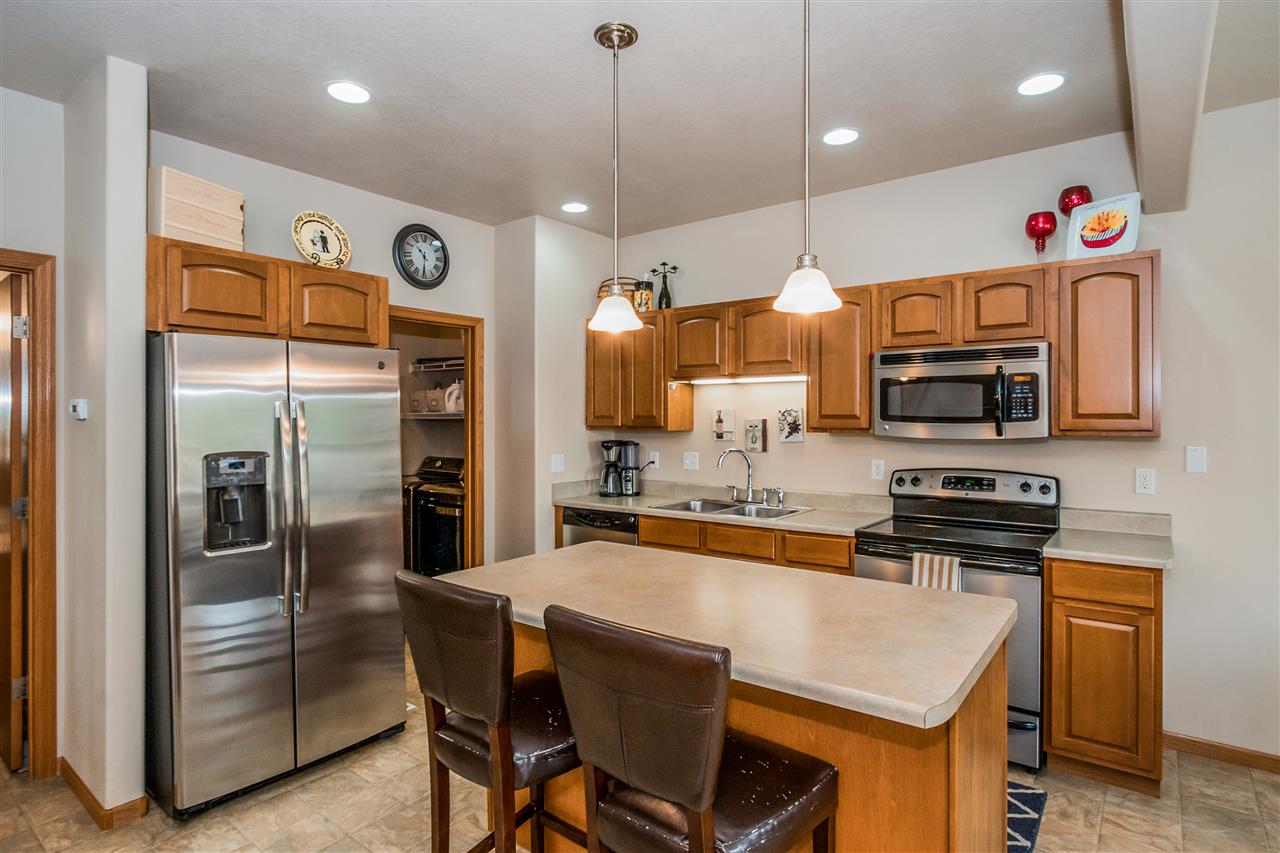 77 North Park Ridge Road North Liberty, IA 52317 - Photo 5 of 9 Gallery Image 5