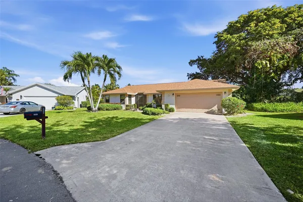 $395,000 | 2805 Northwest 15th Street, Delray Beach, FL 33445
