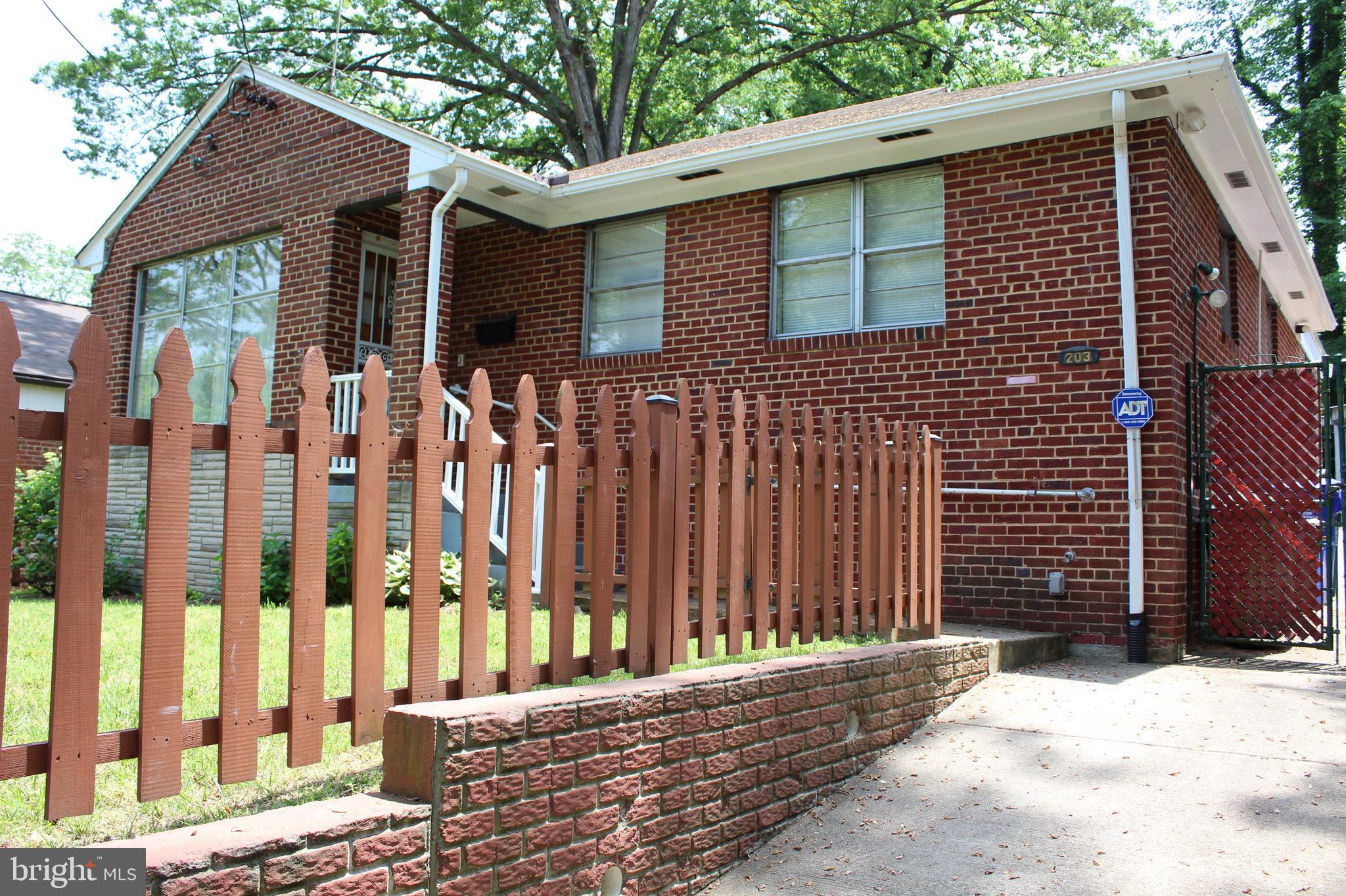 203 East Schuyler Road Silver Spring, MD 20901 - Photo 2 of 37 Charmer in Highland View