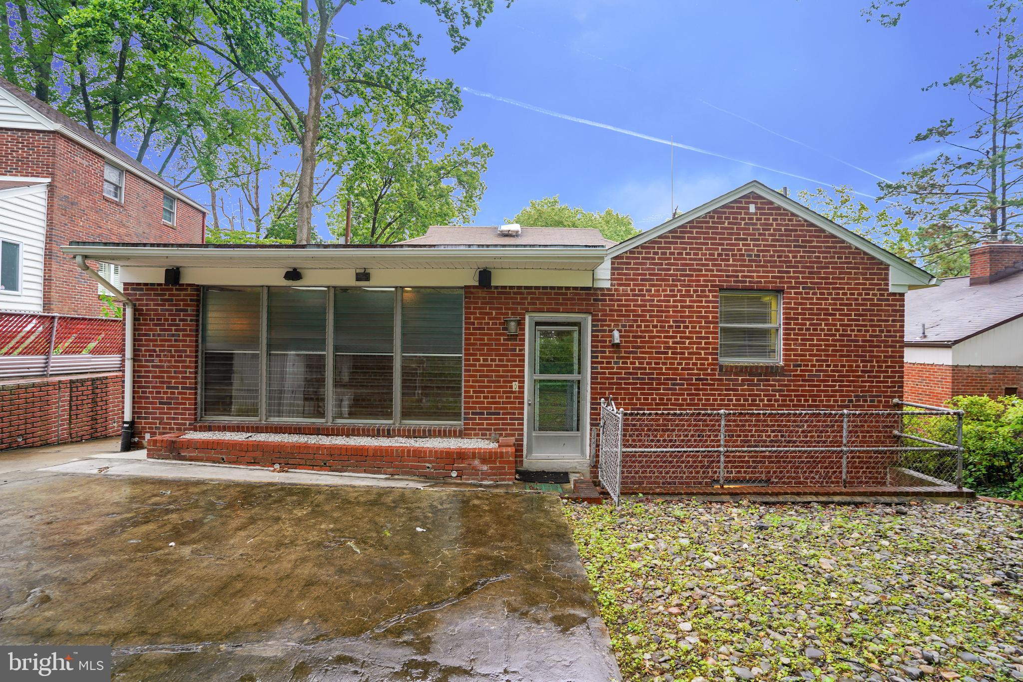 203 East Schuyler Road Silver Spring, MD 20901 - Photo 29 of 37 Large back yard