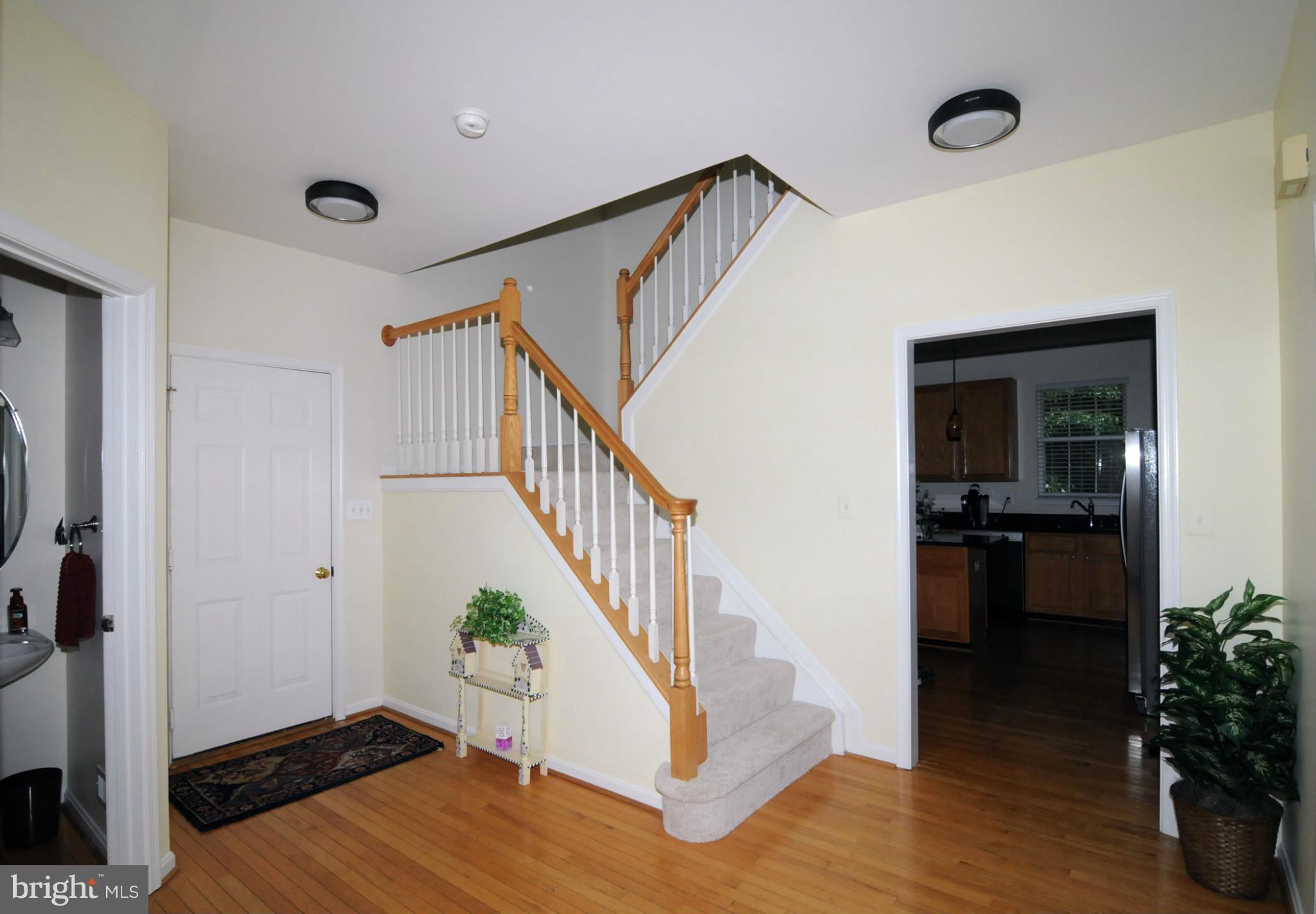 1514 Ringe Drive Severn, MD 21144 - Photo 2 of 26 Foyer