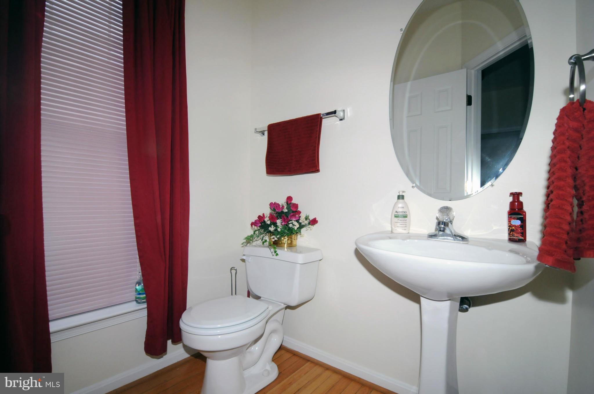 1514 Ringe Drive Severn, MD 21144 - Photo 10 of 26 Main Level Powder Room