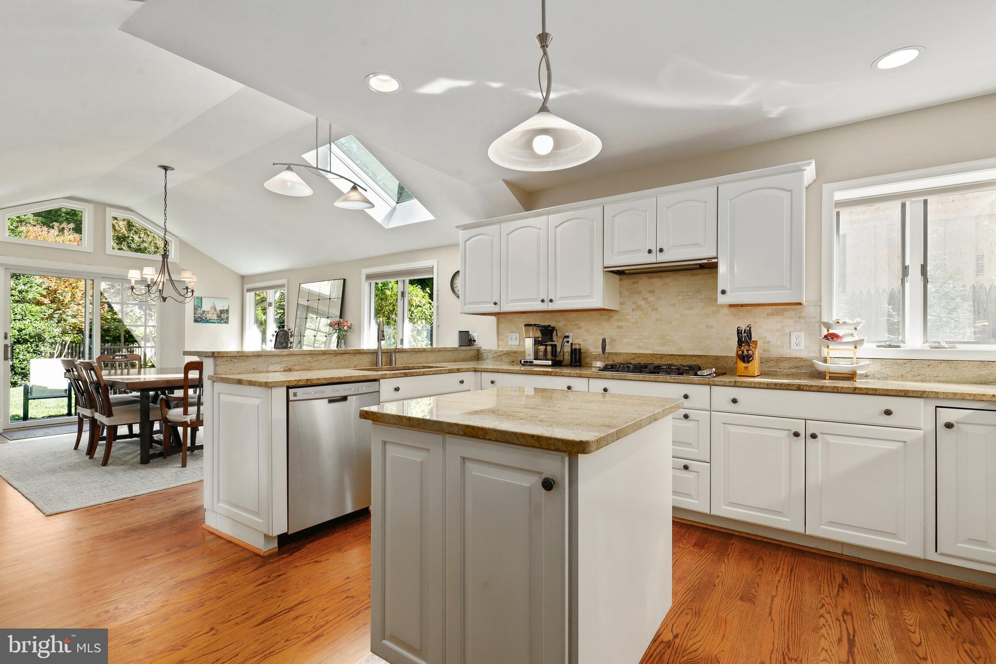 1411 Kurtz Road McLean, VA 22101 - Photo 17 of 55 Gallery Image 17