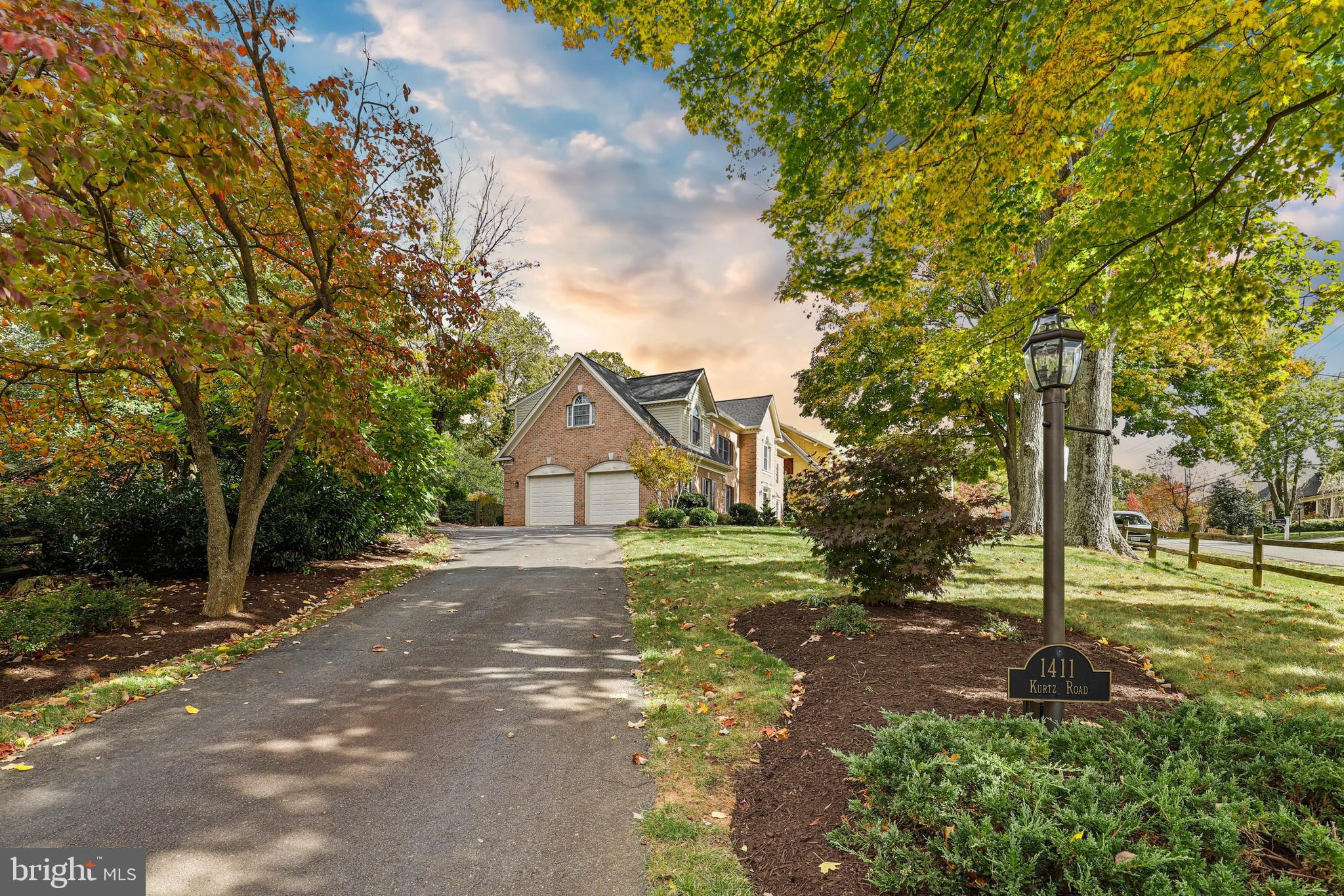 1411 Kurtz Road McLean, VA 22101 - Photo 3 of 55 Gallery Image 3