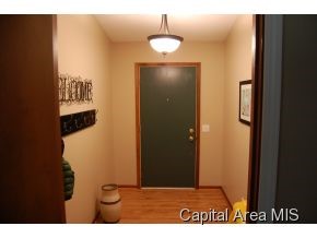 2 Roosevelt Road Springfield, IL 62703 - Photo 2 of 15