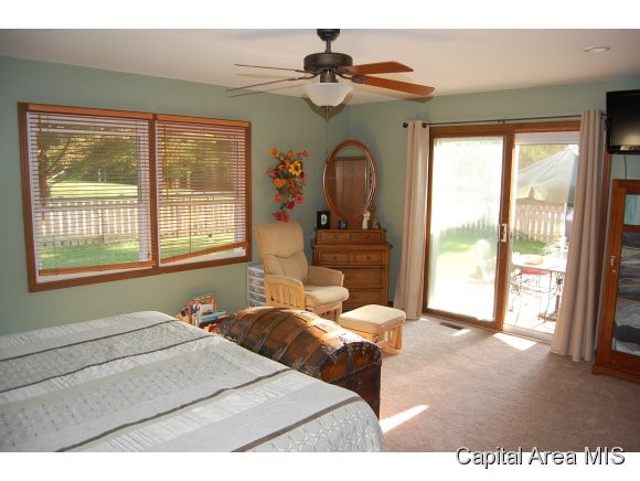 2 Roosevelt Road Springfield, IL 62703 - Photo 8 of 15
