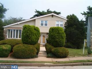 9821 Layton Road Philadelphia, PA 19115 - Photo 1 of 6