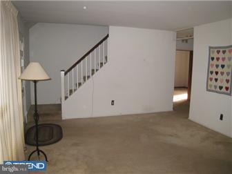 1204 Wedgewood Road Flourtown, PA 19031 - Photo 2 of 12 Living Room