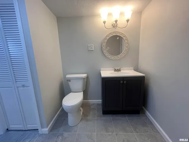 $93,500 | 421 North 18th Street, Herrin, IL 62948