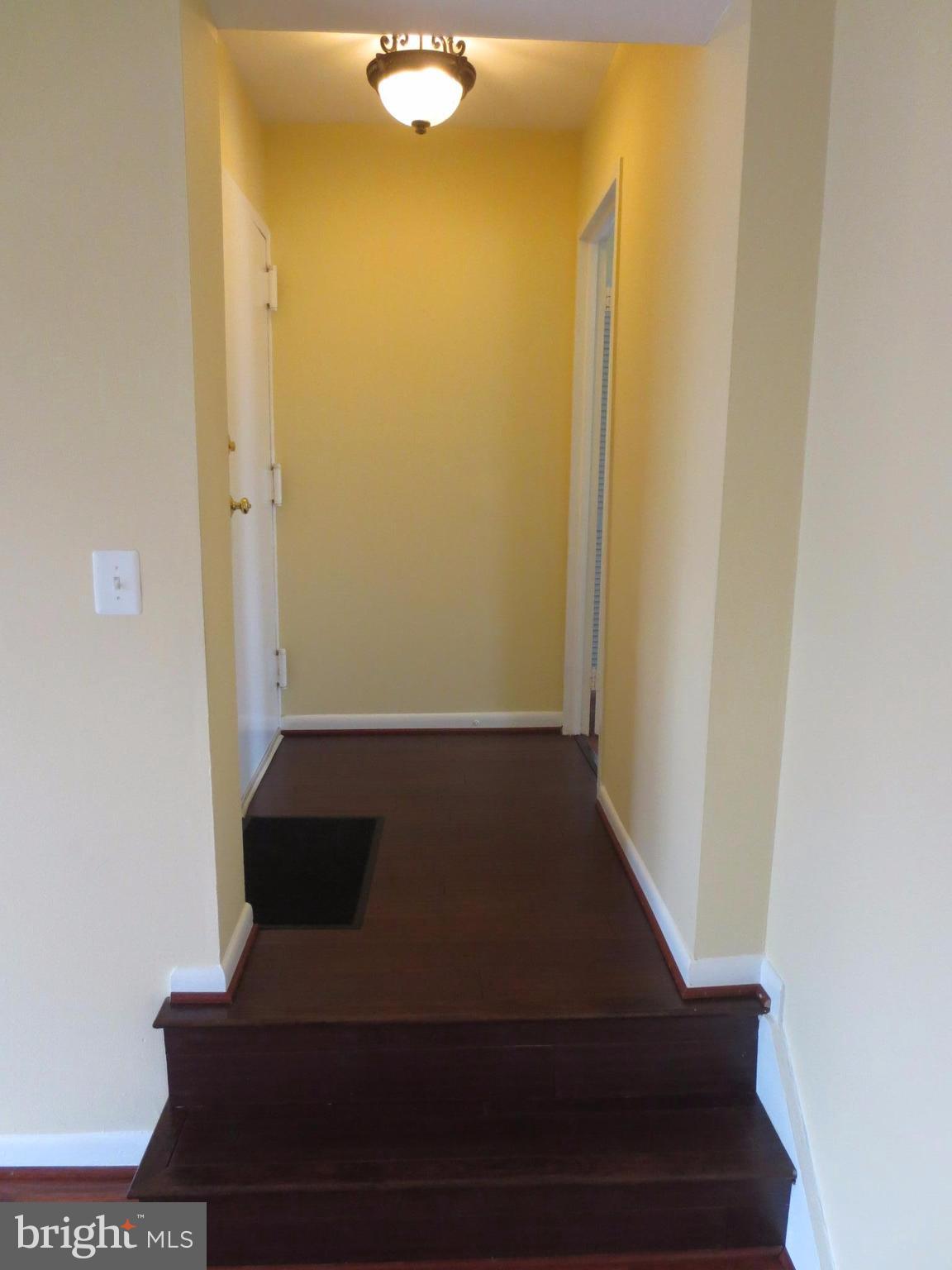 3200 Spartan Road, Unit 4 Olney, MD 20832 - Photo 2 of 27 Interior (General)