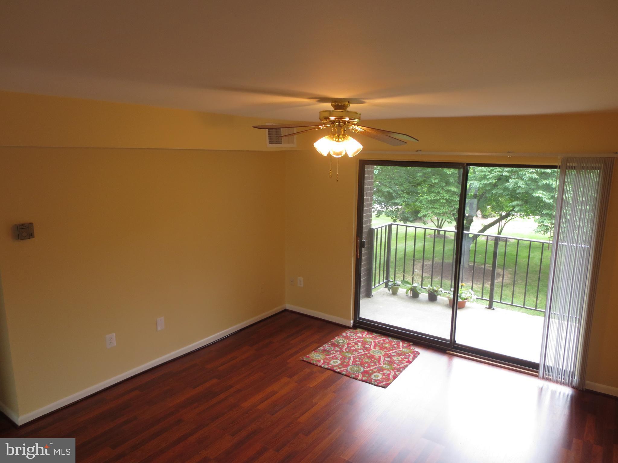 3200 Spartan Road, Unit 4 Olney, MD 20832 - Photo 3 of 27 Living Room