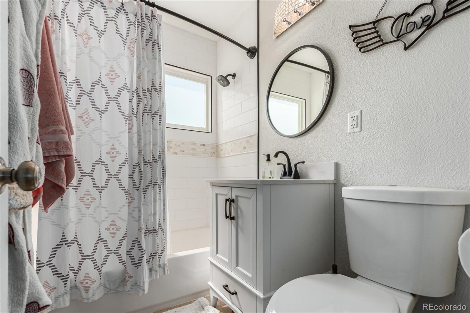415 Perry Street Denver, CO 80204 - Photo 17 of 26 Gallery Image 17