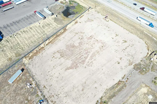 $500,000 | 5-9 Ox Bow Drive North, Green River, WY 82935