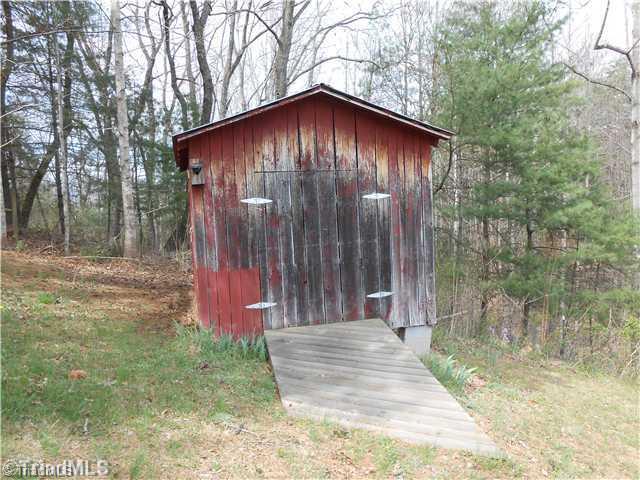 499 Epworth Road Cana, VA 24317 - Photo 5 of 11 Storage.