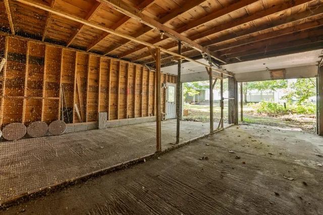 $310,000 | 11 Outlet Road, Augusta, ME 04330