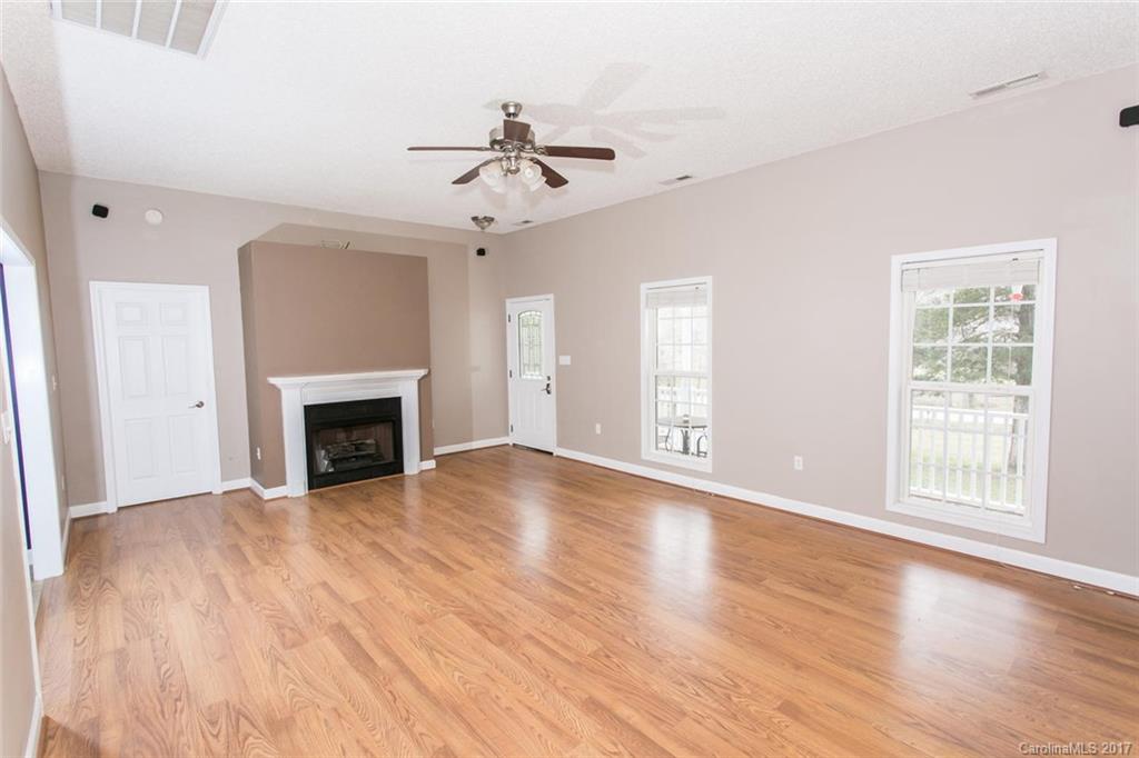 337 Pitts Road Catawba, SC 29704 - Photo 4 of 24