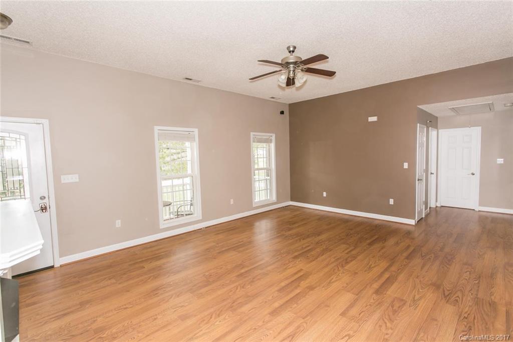 337 Pitts Road Catawba, SC 29704 - Photo 7 of 24