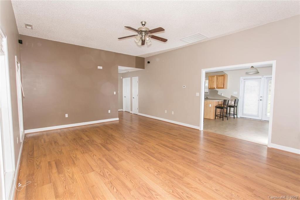 337 Pitts Road Catawba, SC 29704 - Photo 8 of 24